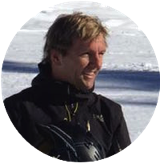 Satisfied and happy client sharing a positive review after massage treatment with Pablo.